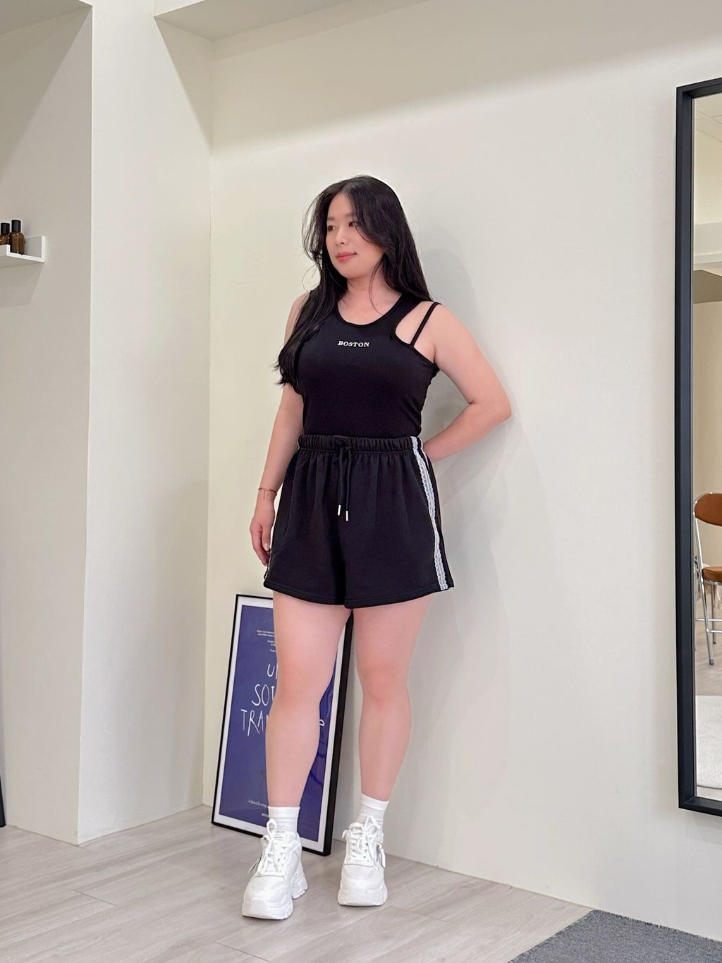 (正韓)抽繩蕾絲短褲 (10)