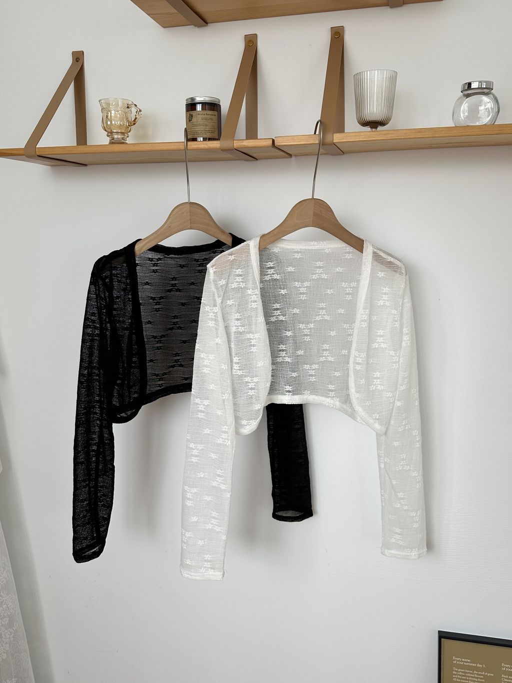 蕾絲透膚罩衫 (2)