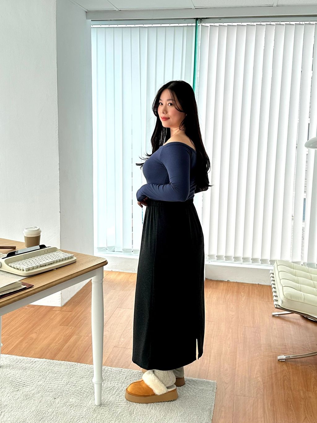 後開衩羊絨長裙 (11)