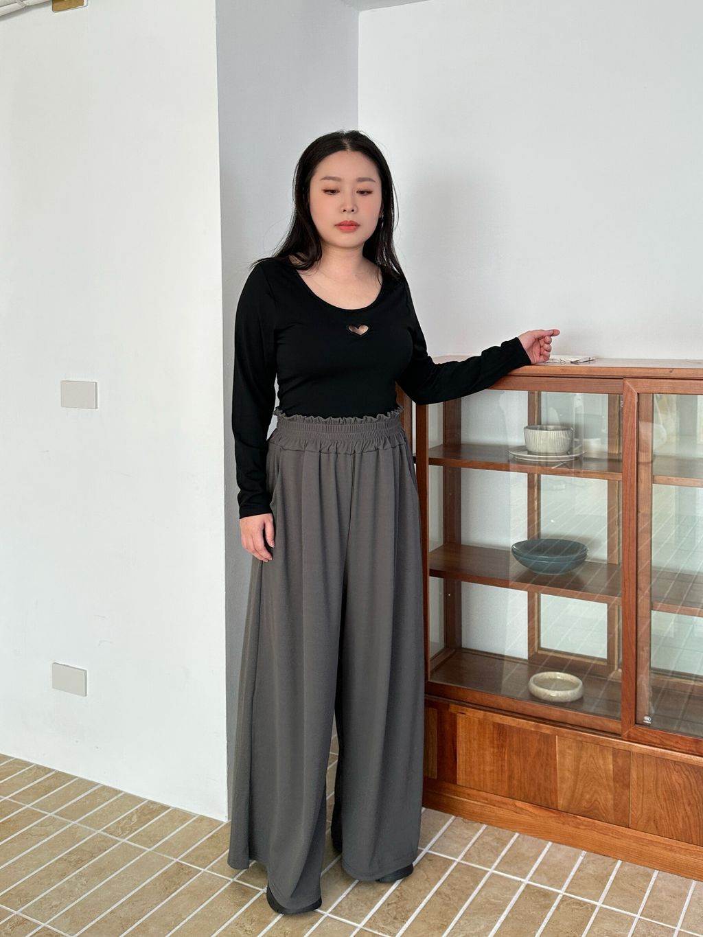 (正韓)簍空愛心長袖胸墊上衣 (11)