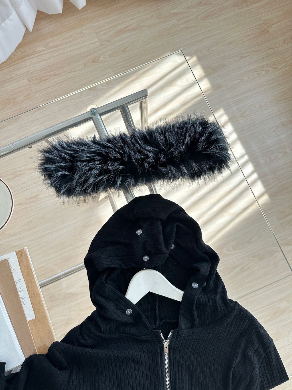 毛絨連帽抽繩短裙套裝 (22)