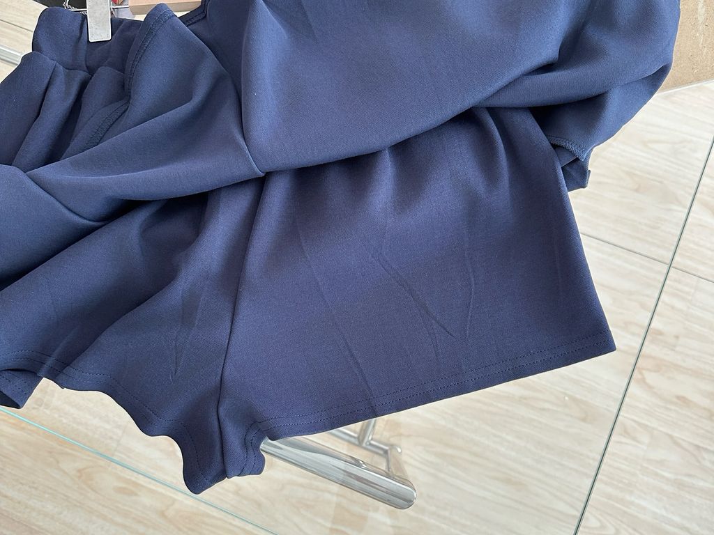 心型假兩件上衣+傘擺裙套裝 (23)