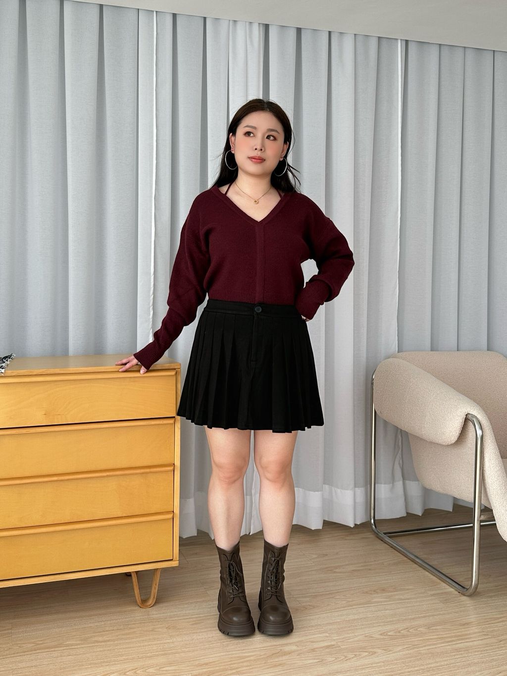 掛脖V領針織上衣 (11)