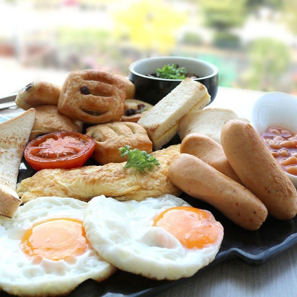 Big breakfast2.jpg