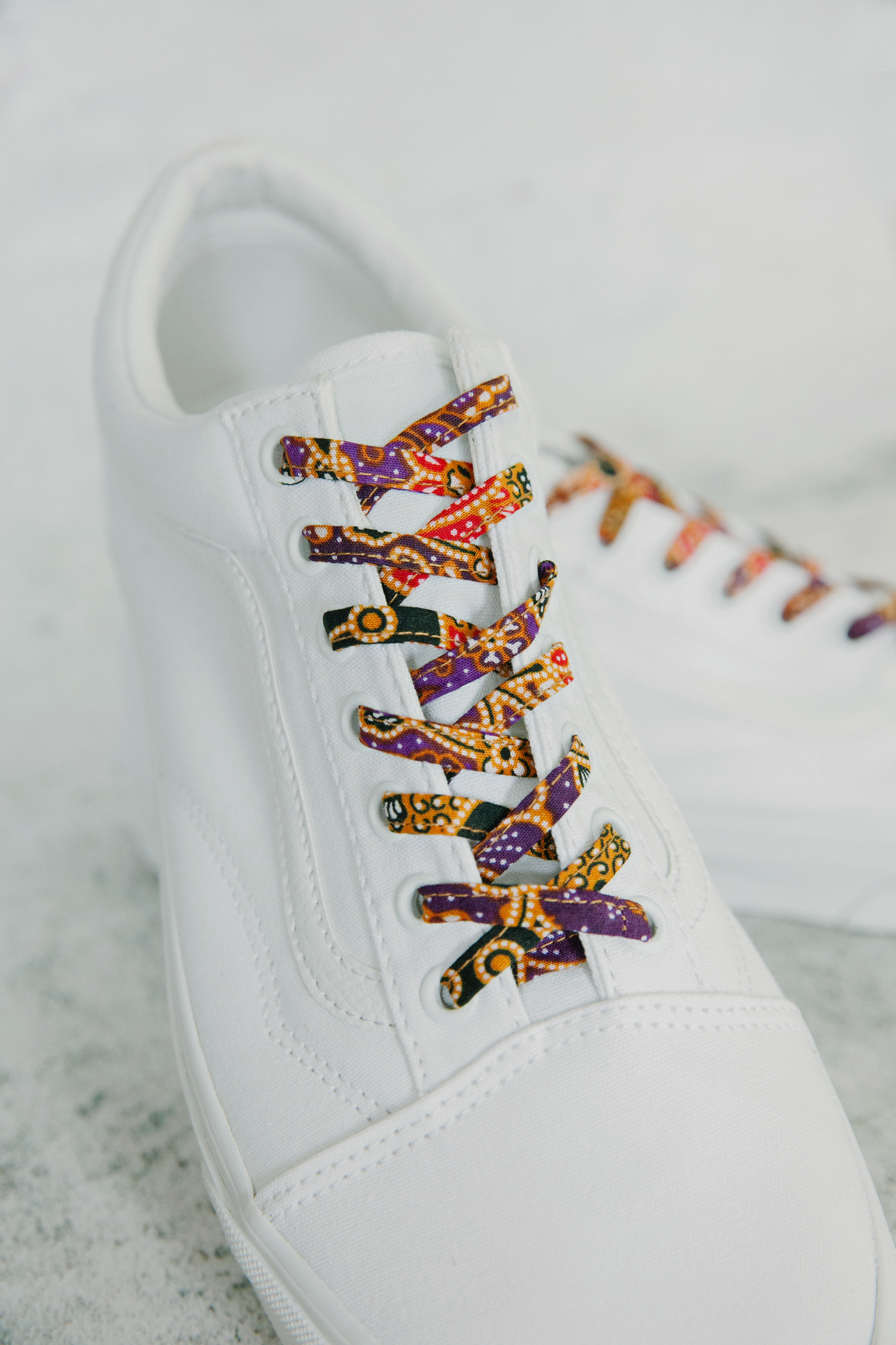 Niah and Co Batik Shoelace -028