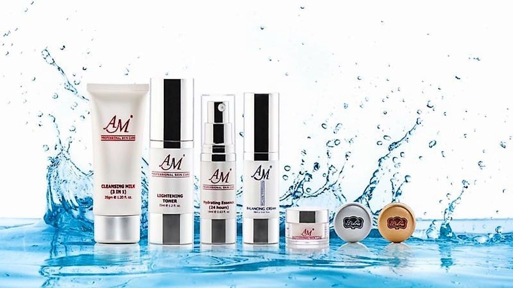 AM Travel Set 7 in 1a.jpg