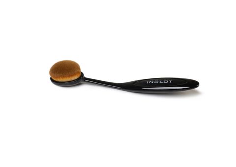 makeup brush 01 a.jpg