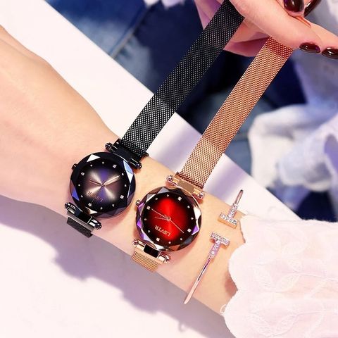 Luxury Magnetic Starry Watch1.jpg