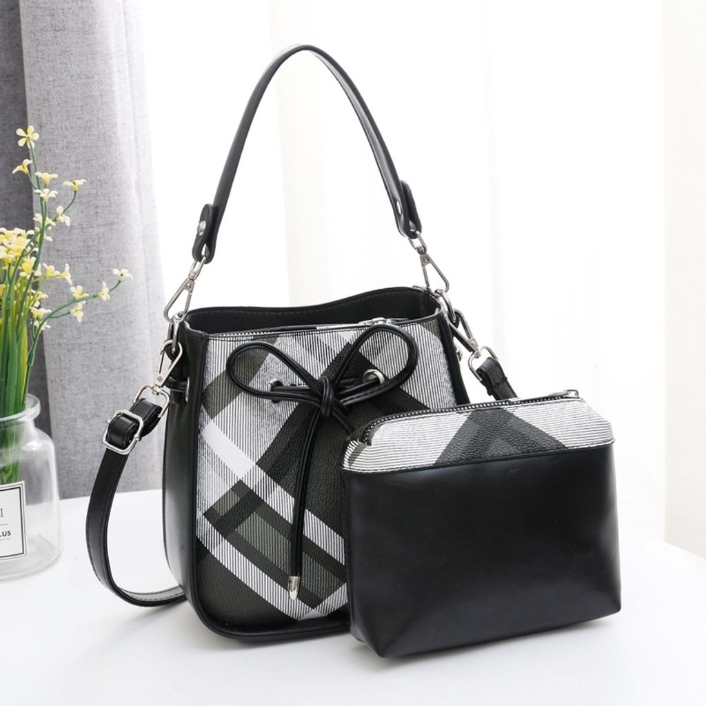 handbag-black.jfif