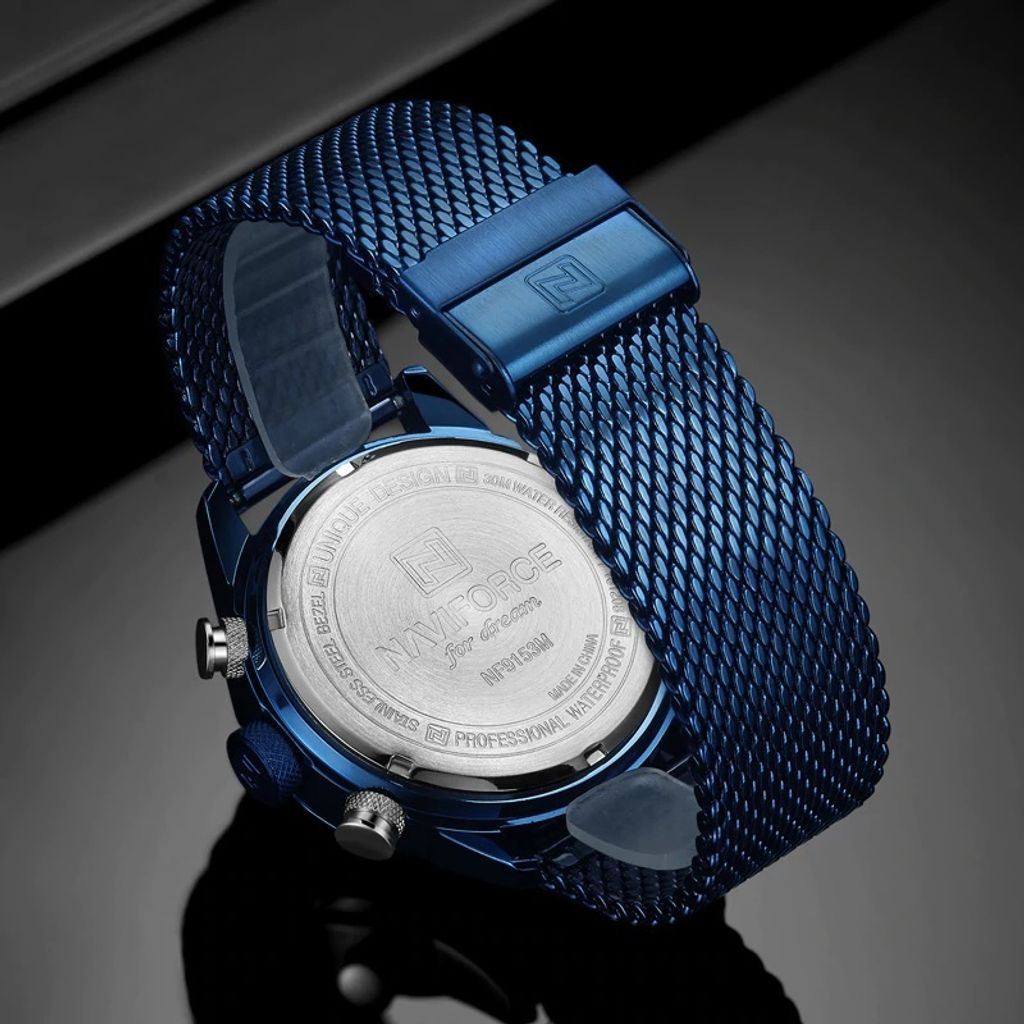 Modern Round Naviforce Watch3.jpg