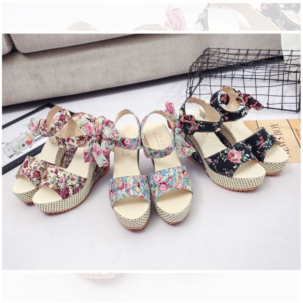 Flowerpiece Tie Highheel Women Sandal2.jfif