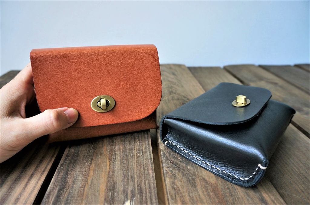 Small Leather Pouch // Leather Cosmetic Bag // Small Cosmetic Bag
