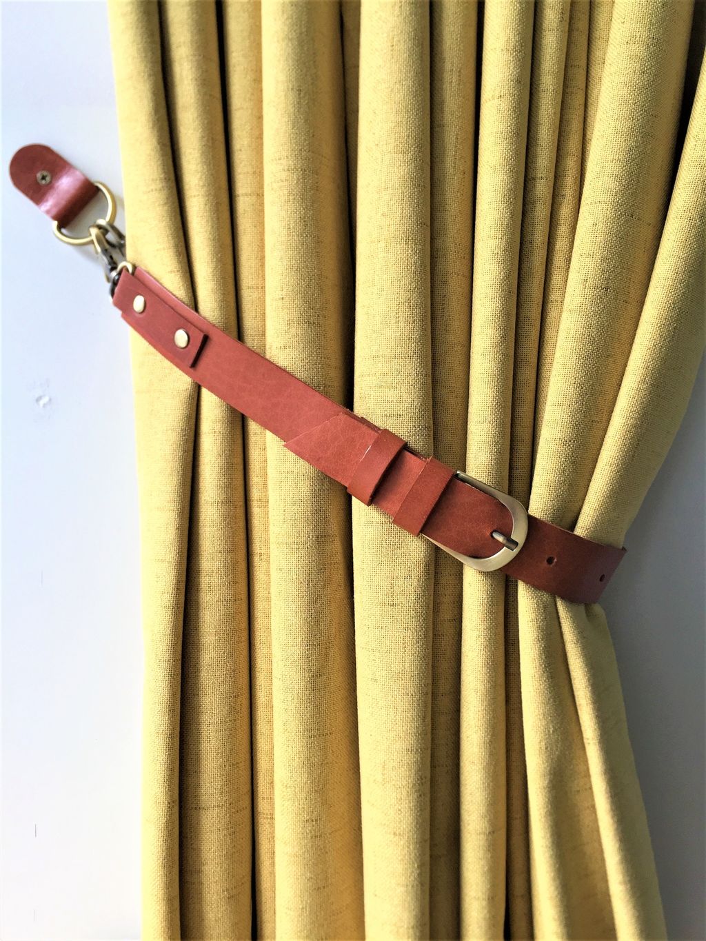 30mm Leather Curtain Tie Back // Minimalist Leather Curtain TieBack
