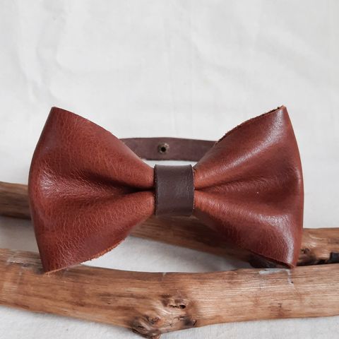 LA01 LEATHER BOW TIE 06.jpg