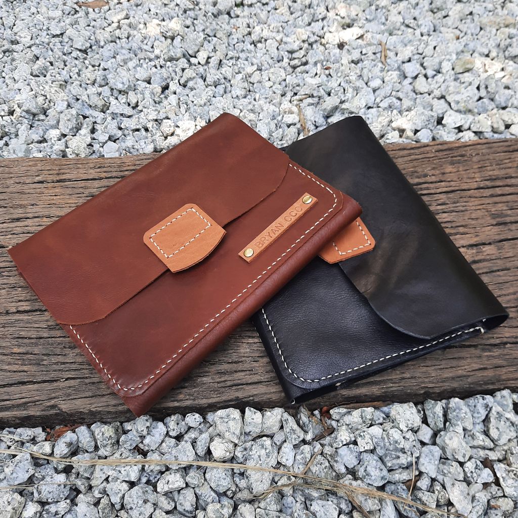 LEATHER A5 NOTEBOOK COVER 16.jpg