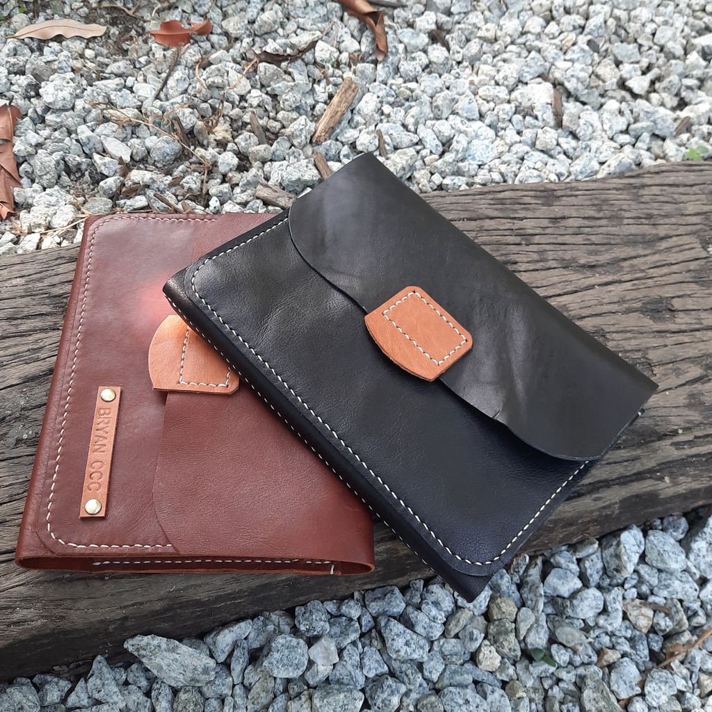LEATHER A5 NOTEBOOK COVER 19.jpg