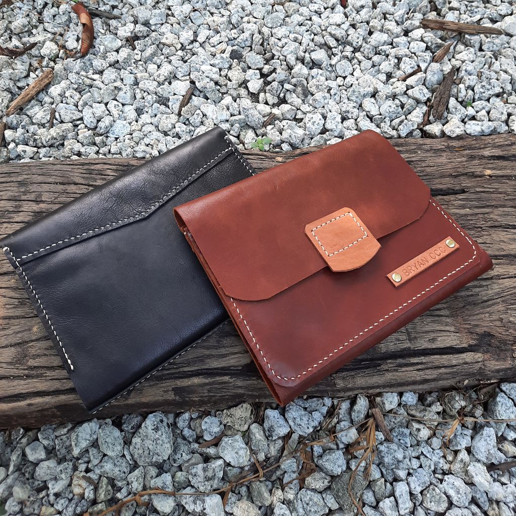 LEATHER A5 NOTEBOOK COVER.jpg