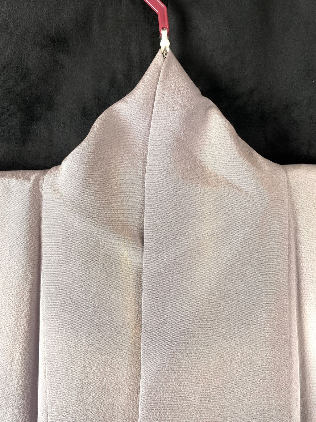 Kimono for Formal Visits, Suzhou Embroidery, Single Crest Kimono for Formal Visits, Suzhou Embroidery, Single Crest