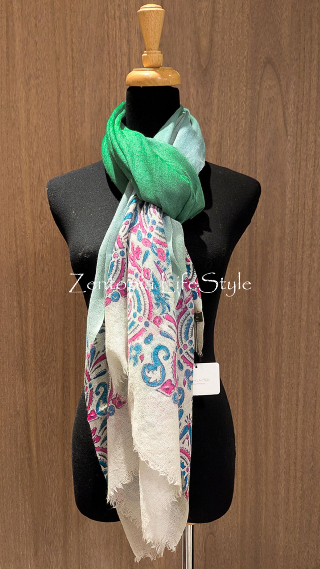 PXL_20251206_084627757