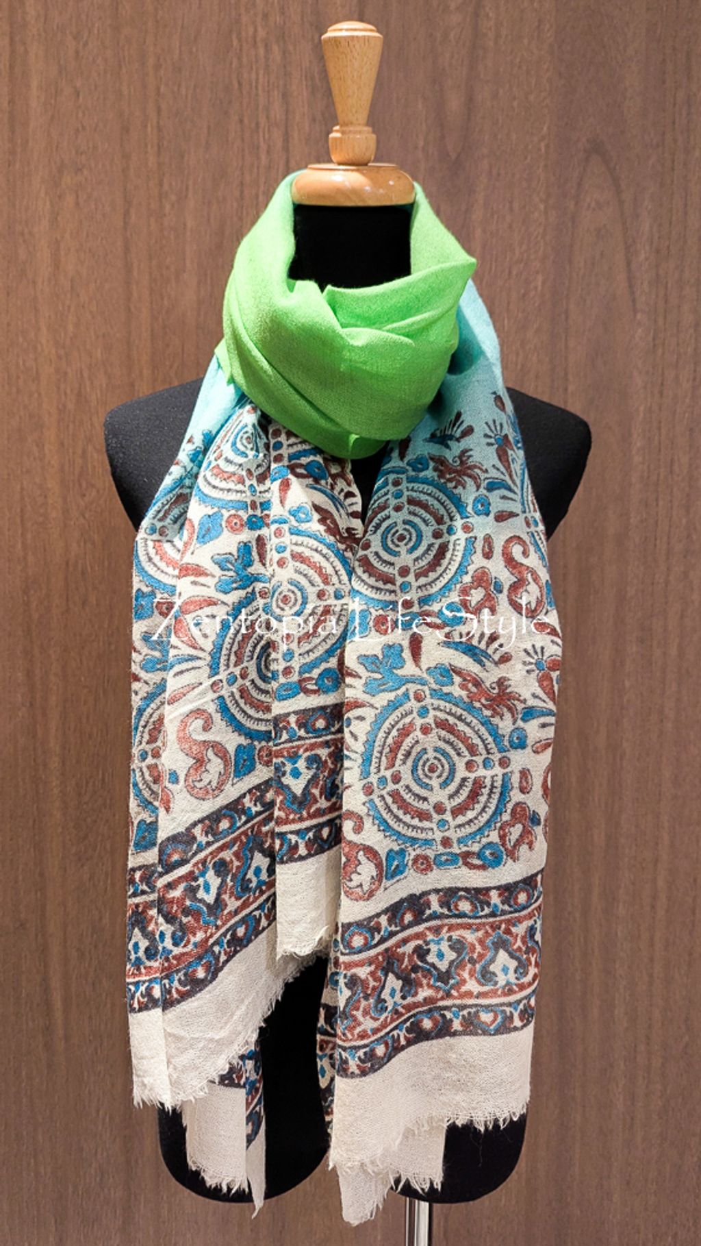 PXL_20251206_085234781