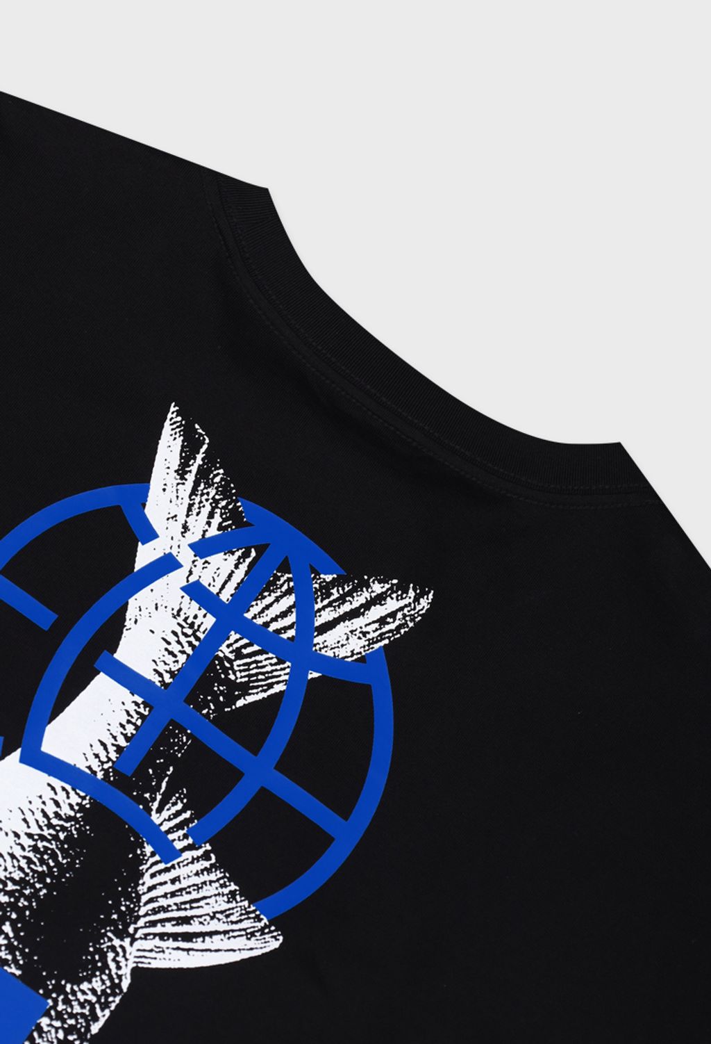 LMC-x-ALAND-R-GLOBE-TEE-black-5