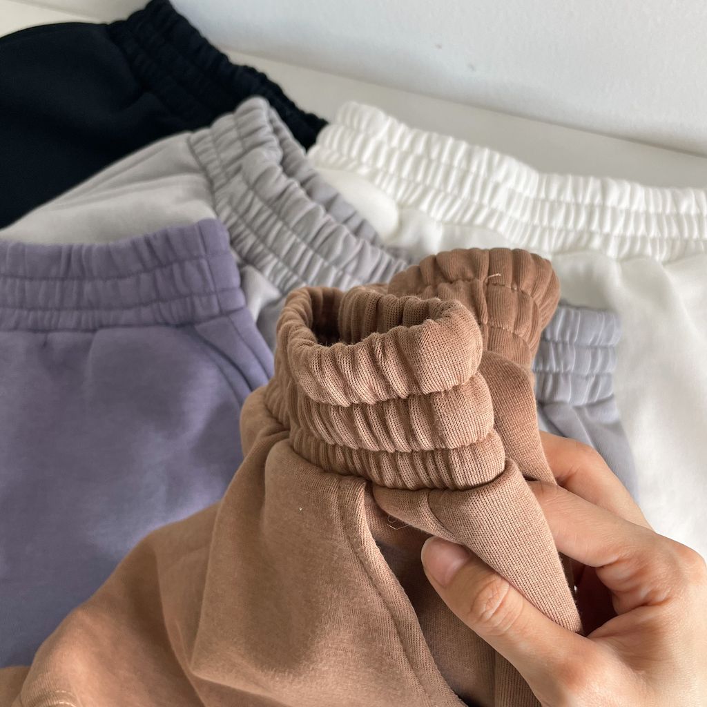 F6874A18-414A-4EDC-AB48-1A87115F8E8D