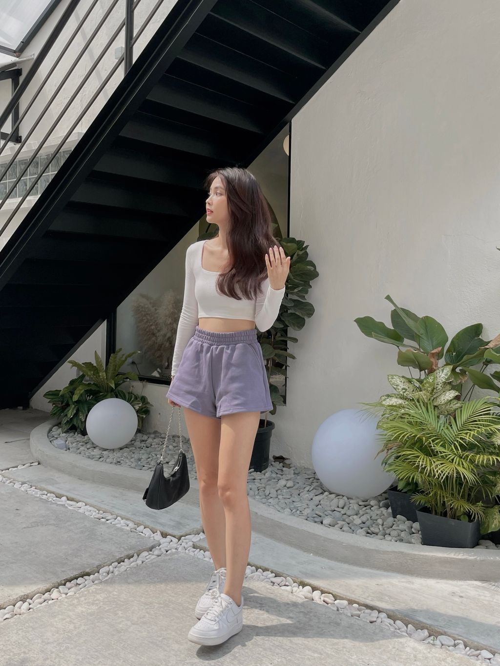 B7403F02-D42E-4BB5-86C1-DB1087C810BF