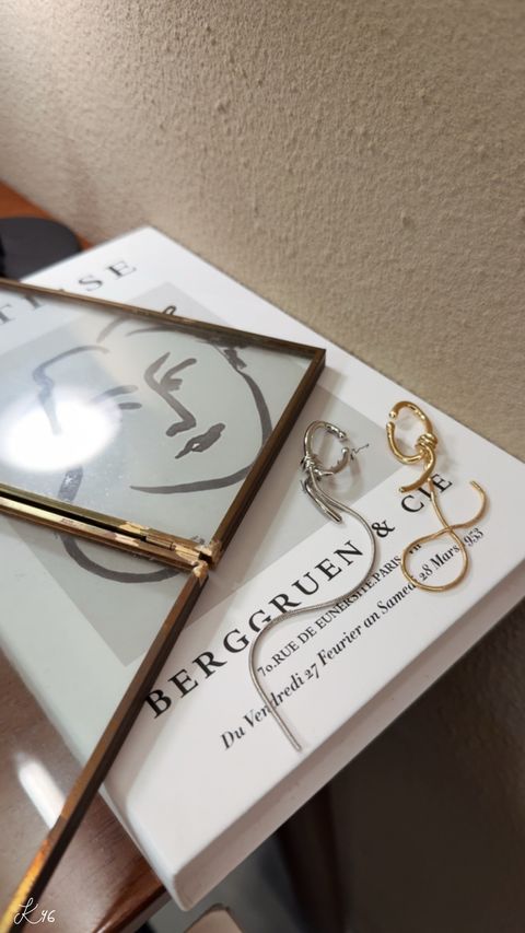 106AB8CD-7629-402D-8581-4E40F908BCD3