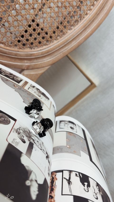 24F0FA48-BABD-4F6F-9149-7FD3446C239A