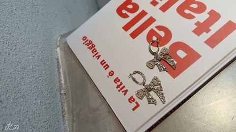 EB1C2EC0-9395-426D-8ABA-E599C005E2B9