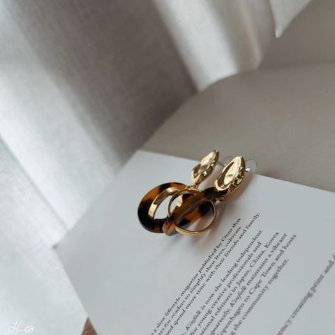 83ADC13B-0901-4147-AA2A-0A1D98C0E983