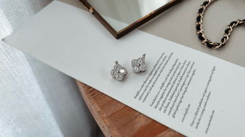 C897175D-49F9-452A-B635-DD61FA18A905