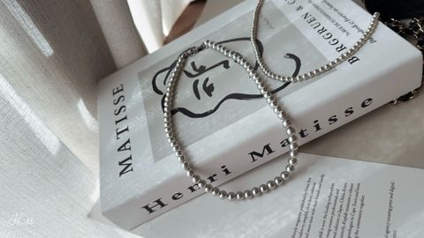 8DC2FA11-EC95-40D4-8EDA-0126B6808F5F