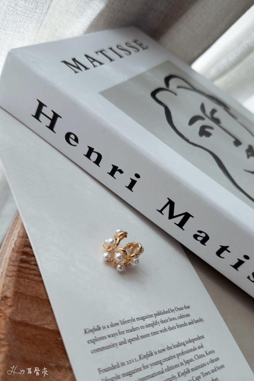 5F4CB8B7-3E80-4486-A84A-8248ABA10BA1