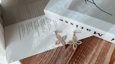 9FF4D92A-E84B-4AB5-841A-BBEC59DBAA72