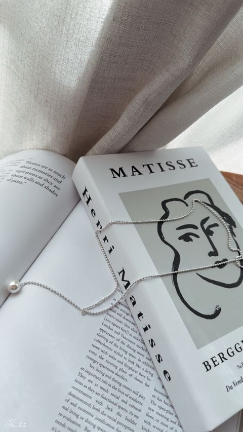 4865FCC8-0D1E-4797-A206-727EC456C2A0