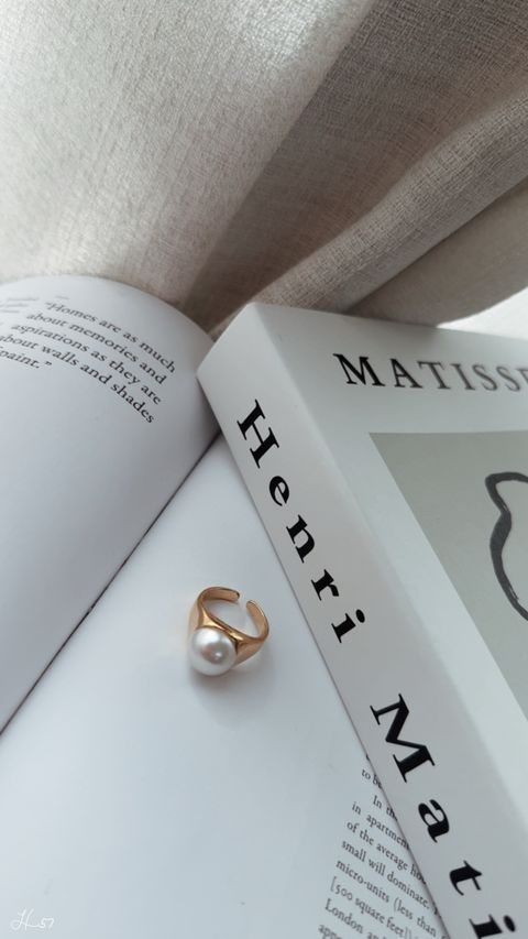 8F165645-0B4C-40F2-8F04-1791FE2565FE