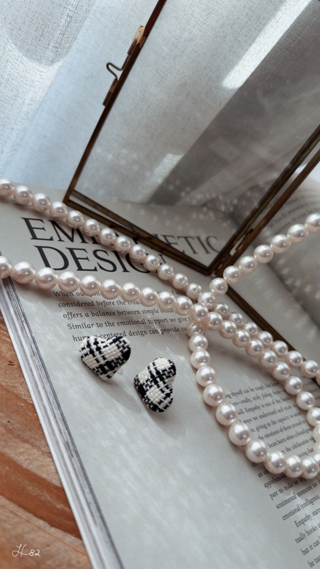 1CFEB5A6-EFB1-498A-AAD4-1A350E491D24