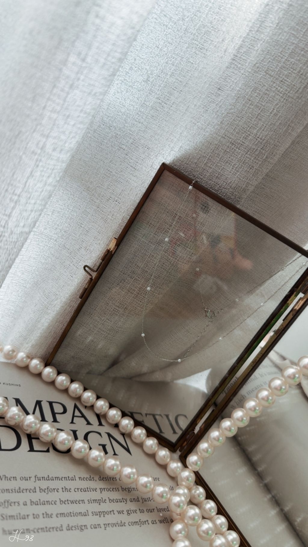 F9AECB16-8933-4122-98A8-ADB88784FF34