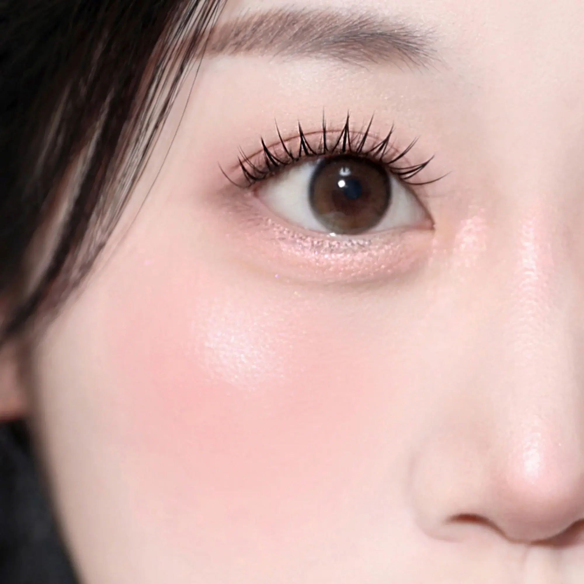03 Rosy Rocket (Pink)