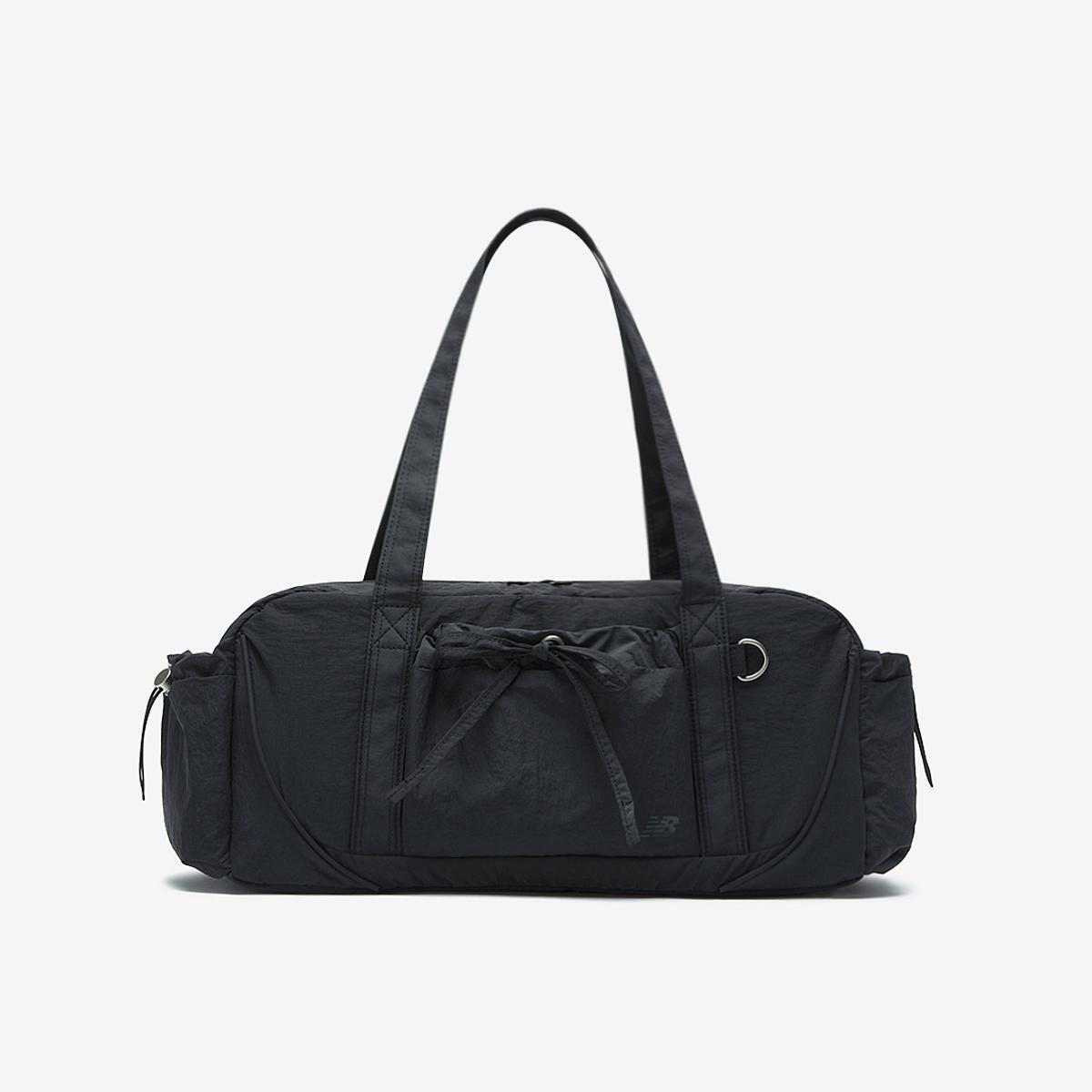 [New Balance] Glossy Ribbon Duffel Bag NBGCFSW105 ★追跡あり New Balance] Glossy Ribbon Duffle Bag – Arielle Store