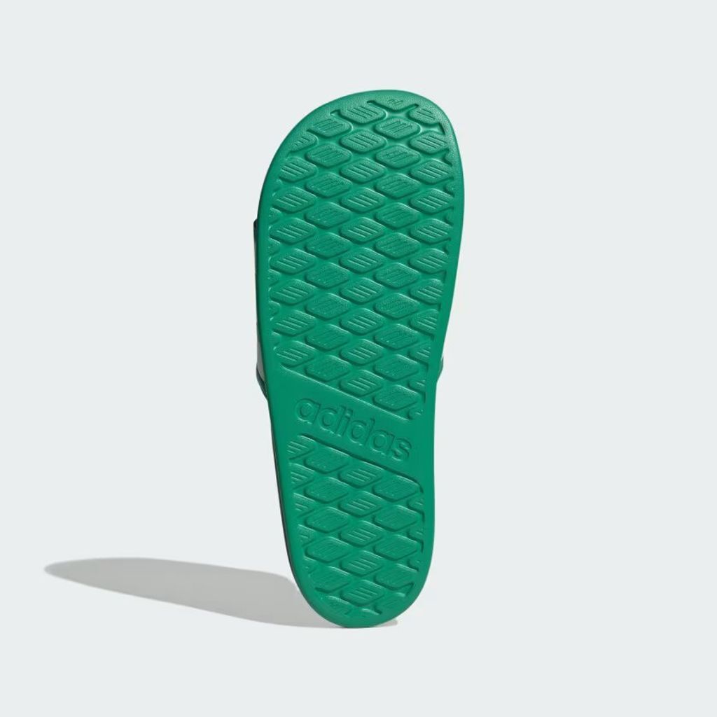 ADILETTE_COMFORT_2.0_SLIDES_Green_HQ2470_03_standard