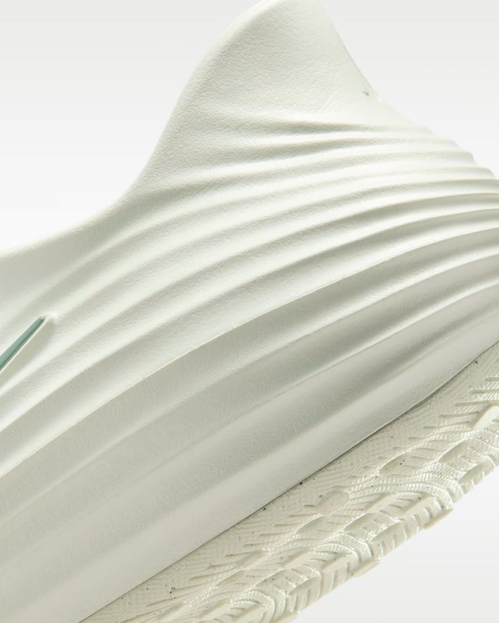 NIKE+REACTX+REJUVEN87