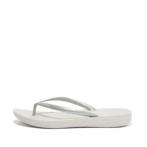 iqushion-ergonomic-flip-flops-silver_e54-011_580x