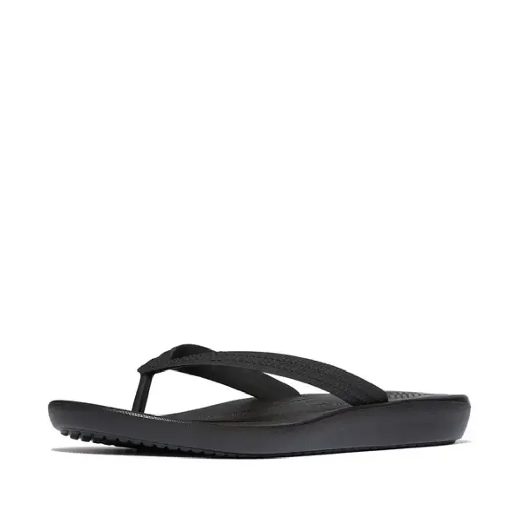 IQUSHION-MENS-TEXTURED-STRAP-FLIP-FLOPS-ALL-BLACK_A6Q-090_3_580x
