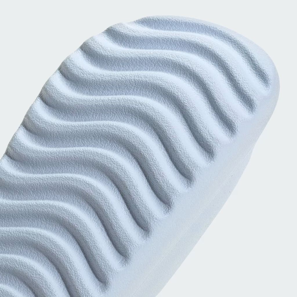 Adilette_Lumia_Slides_Blue_IH8922_41_detail