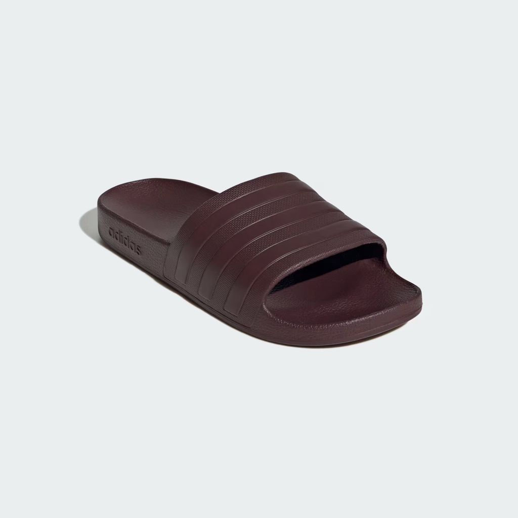 Adilette_Aqua_Slides_Burgundy_JI2235_04_standard
