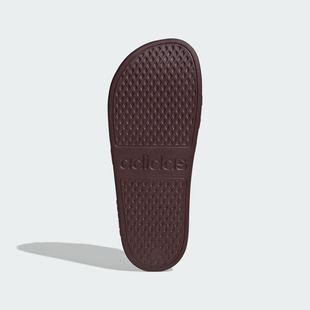 Adilette_Aqua_Slides_Burgundy_JI2235_03_standard