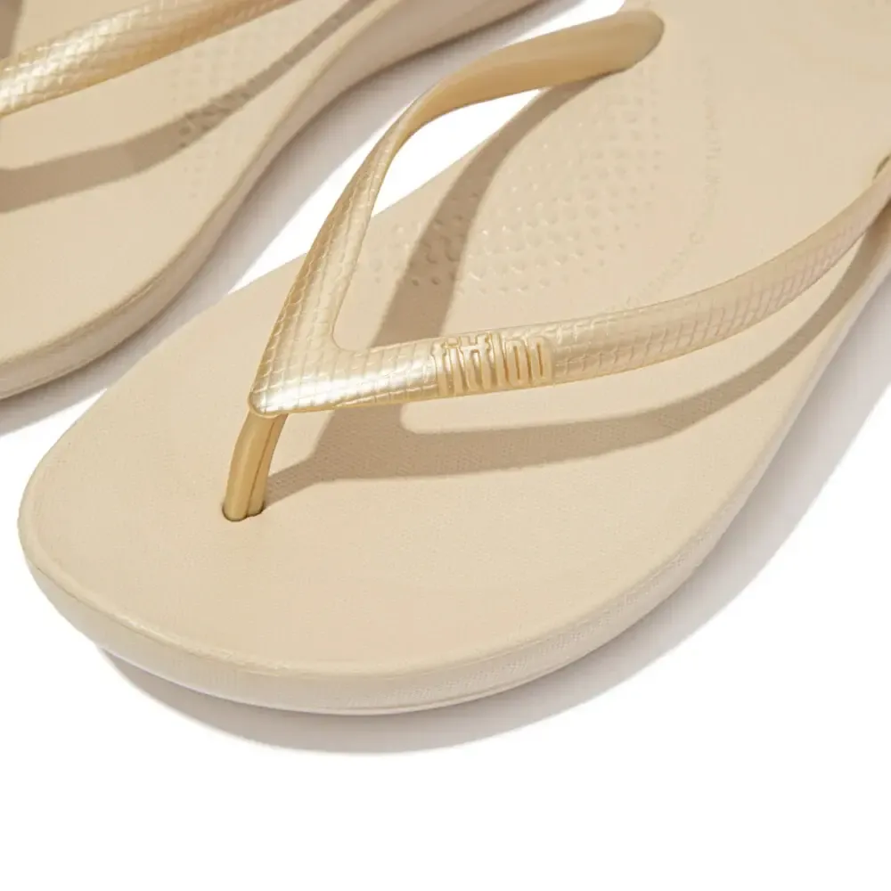 iqushion-ergonomic-flip-flops-gold_e54-010_3_1024x