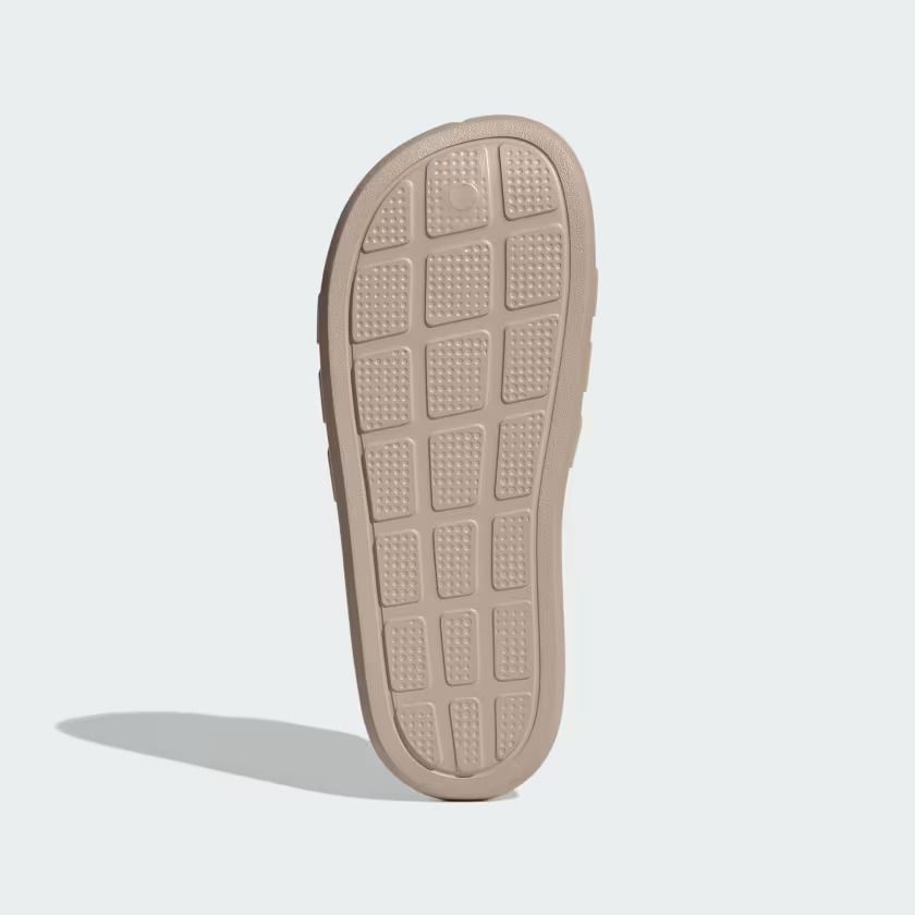 Adilette_Flow_Slides_Brown_IG6859_03_standard (1)